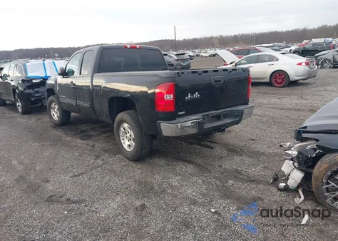 2013 Chevrolet Silverado 1500 Lt z USA, uszkodzony, nr VIN 1GCRKSE78DZ121654